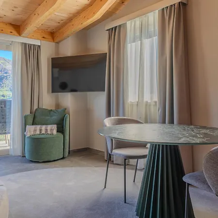 Bed & Breakfast Miramontino Mountain & 4*